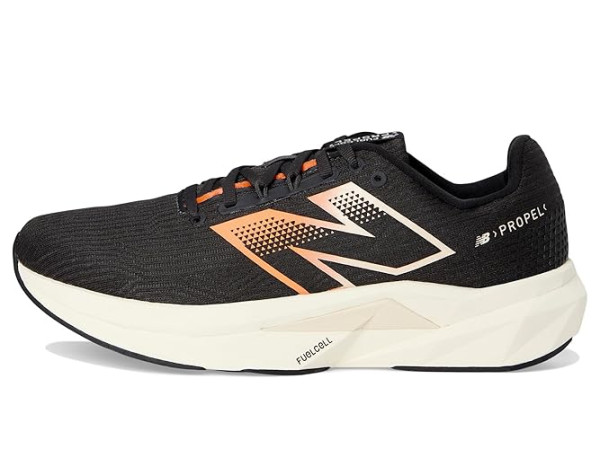 New Balance FuelCell Propel v5