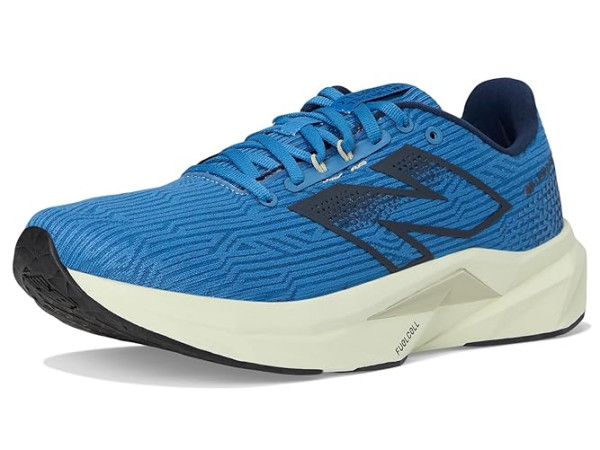 New Balance FuelCell Propel v5