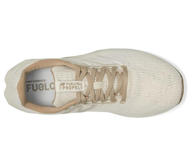 New Balance FuelCell Propel v5 New Balance FuelCell Propel v5