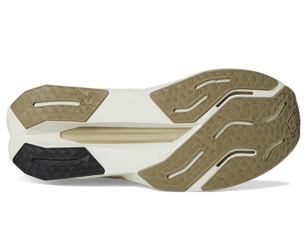 New Balance FuelCell Propel v5 New Balance FuelCell Propel v5
