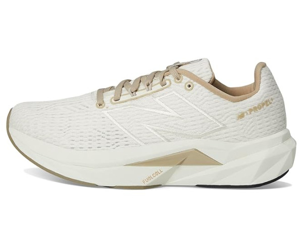 New Balance FuelCell Propel v5 New Balance FuelCell Propel v5