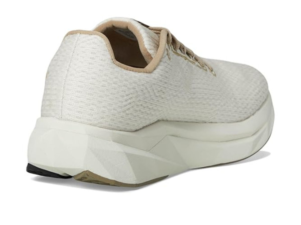 New Balance FuelCell Propel v5 New Balance FuelCell Propel v5