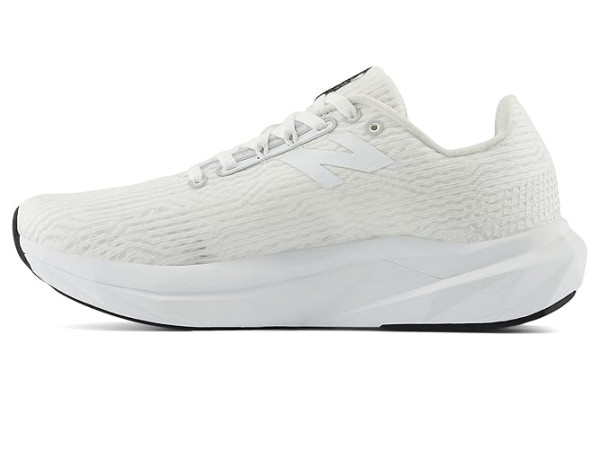 New Balance FuelCell Propel v5 New Balance FuelCell Propel v5
