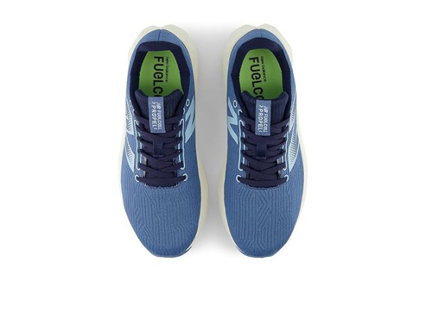 New Balance FuelCell Propel v5