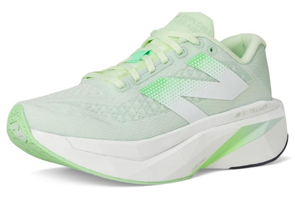 New Balance FuelCell SuperComp Trainer v3