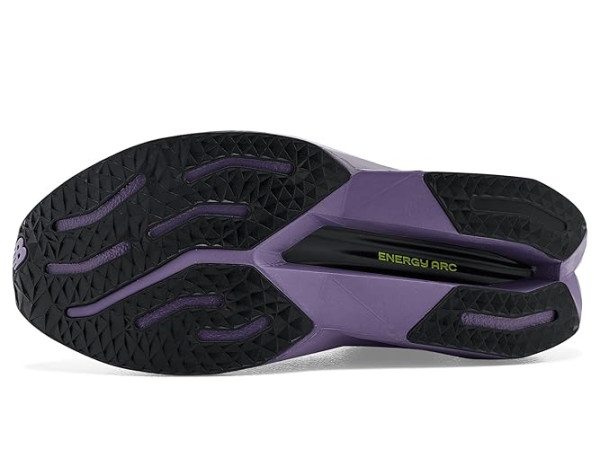 New Balance FuelCell SuperComp Trainer v3