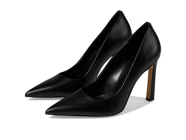 MICHAEL Michael Kors Amara Pumps