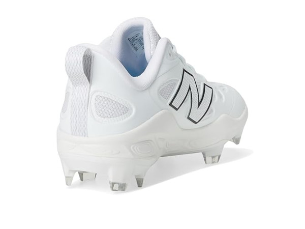 New Balance Fresh Foam Velov4 Molded Softball Cleats