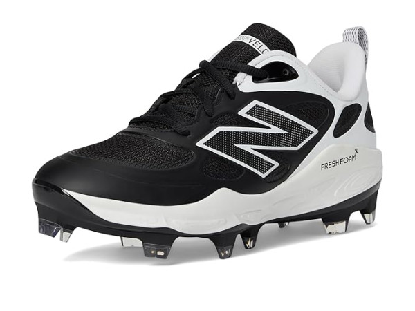 New Balance Fresh Foam Velov4 Molded Softball Cleats New Balance Fresh Foam Velov4 Molded Softball Cleats