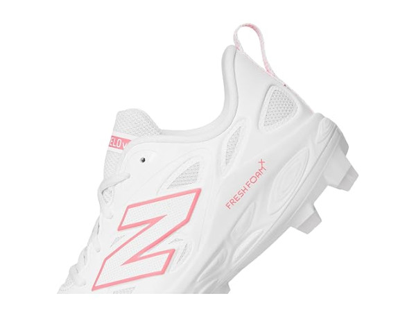 New Balance Fresh Foam Velov4 Molded Softball Cleats New Balance Fresh Foam Velov4 Molded Softball Cleats
