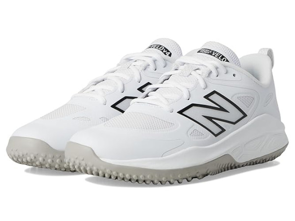 New Balance Fresh Foam Velov4 Turf-Trainer