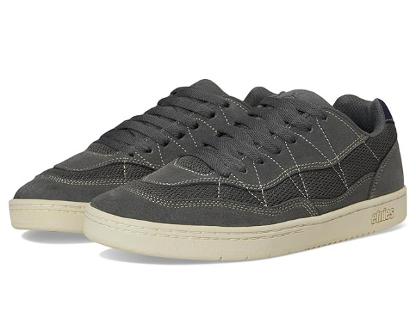 etnies Snake