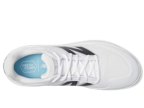New Balance Fresh Foam 3000v7 Turf-Trainer