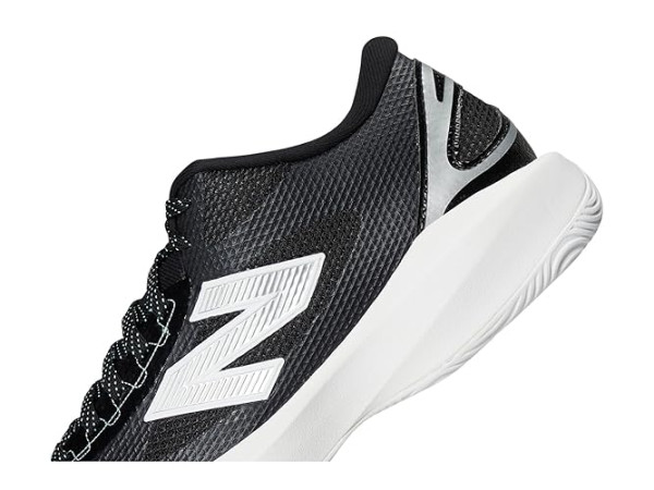 New Balance FreezeLX v5 Box Lacrosse Cleats New Balance FreezeLX v5 Box Lacrosse Cleats