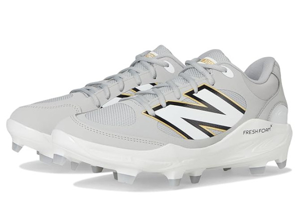 New Balance Fresh Foam 3000v7 Molded Baseball Cleats