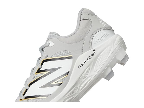 New Balance Fresh Foam 3000v7 Molded Baseball Cleats New Balance Fresh Foam 3000v7 Molded Baseball Cleats