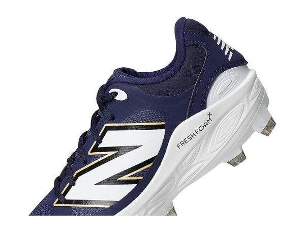 New Balance Fresh Foam 3000v7 Molded Baseball Cleats New Balance Fresh Foam 3000v7 Molded Baseball Cleats