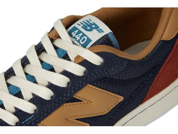New Balance Numeric 440 V2