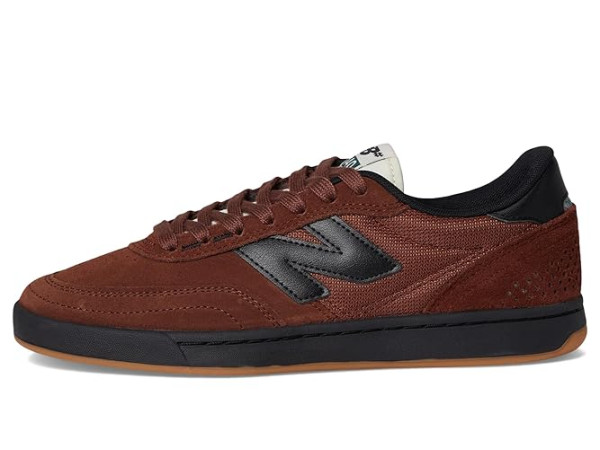 New Balance Numeric 440 V2