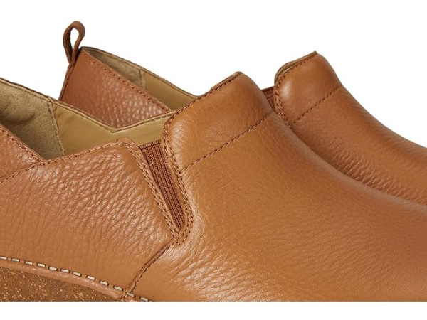 Dansko Meara