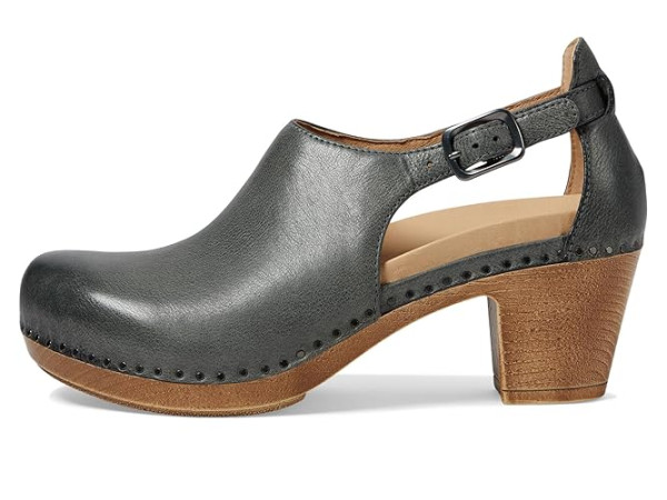 Dansko Sassy