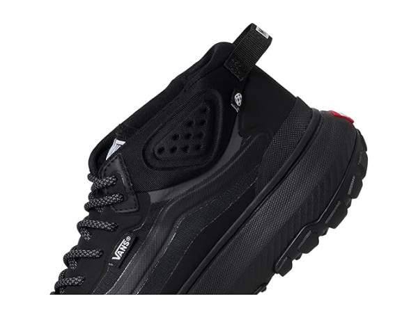 Vans U MTE Crosspath Mid