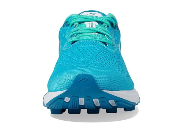 Newton Running Motion 13