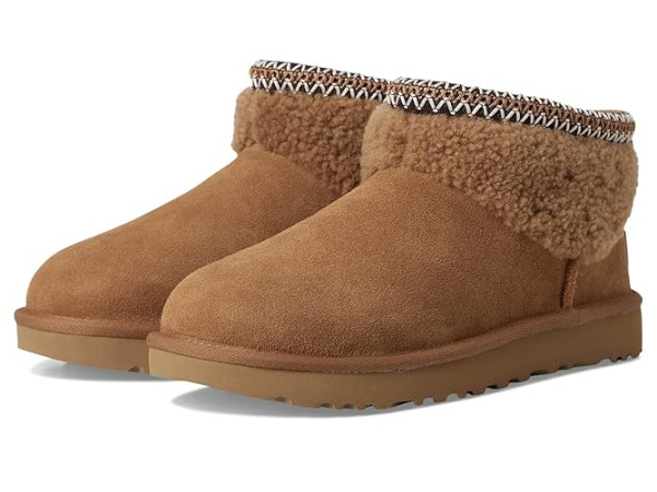 UGG Classic Ultra Mini Maxi Curly