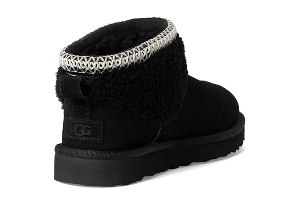 UGG Classic Ultra Mini Maxi Curly UGG Classic Ultra Mini Maxi Curly