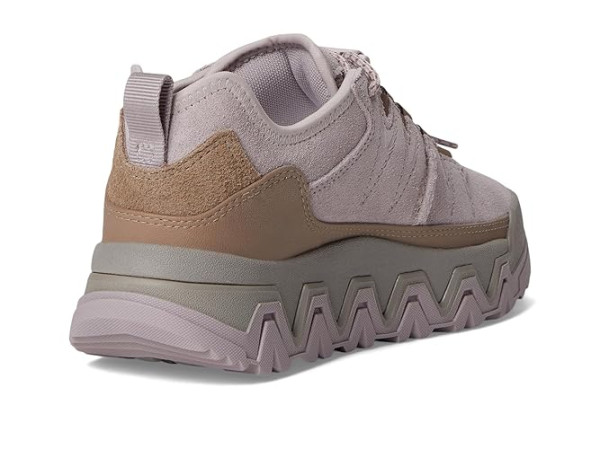 UGG Captrail Low
