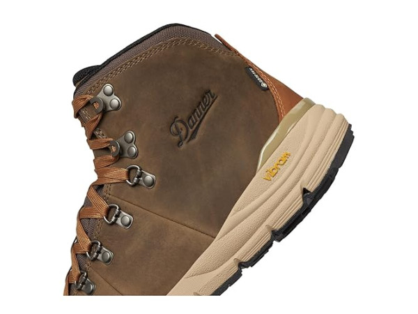 Danner Mountain 600 Leaf Danner Mountain 600 Leaf