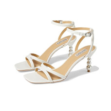 Badgley Mischka Belen