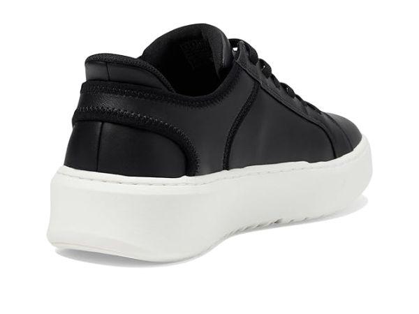 SKECHERS Court Break - Double Vented Hands Free Slip-Ins