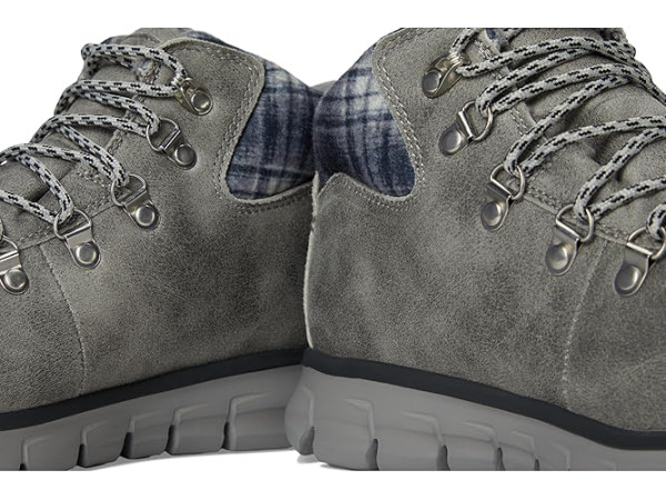 SKECHERS Synergy - Plaid Mood