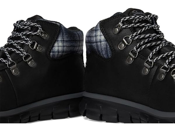 SKECHERS Synergy - Plaid Mood SKECHERS Synergy - Plaid Mood