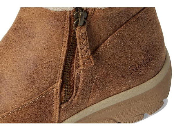 SKECHERS Easy Going - Into Fall SKECHERS Easy Going - Into Fall