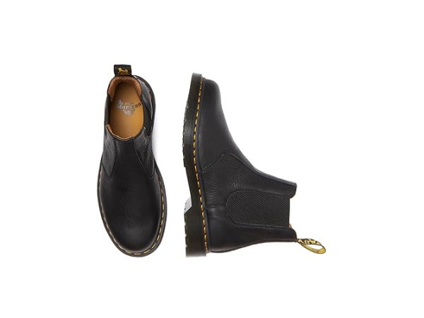Dr. Martens 2976 Leather Chelsea Boots Dr. Martens 2976 Leather Chelsea Boots