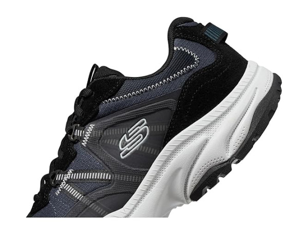 SKECHERS Vigor AT Durango Sneaker