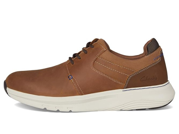 Clarks Motion Trek Plain Toe