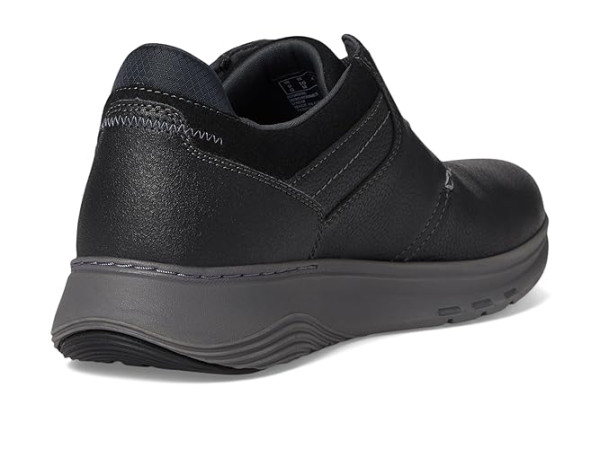 Clarks Motion Trek Plain Toe