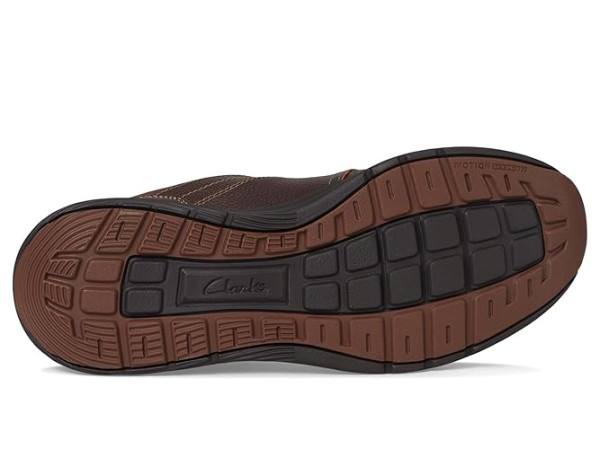Clarks Motion Trek Plain Toe