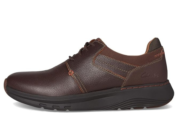 Clarks Motion Trek Plain Toe