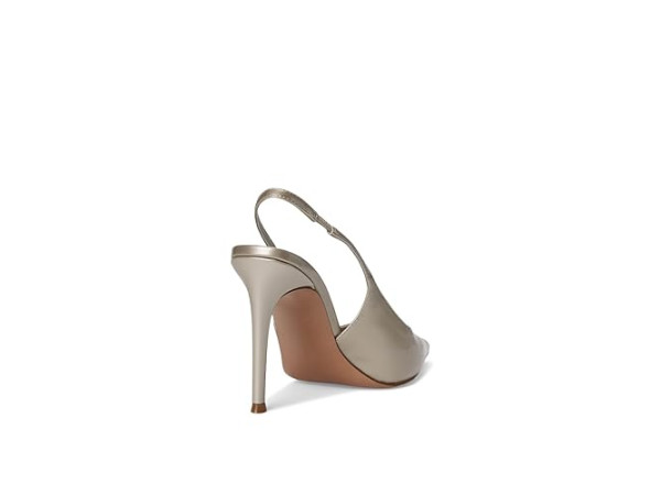 Steve Madden Reyes
