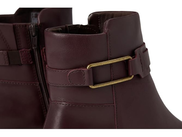 Clarks Maye Bella