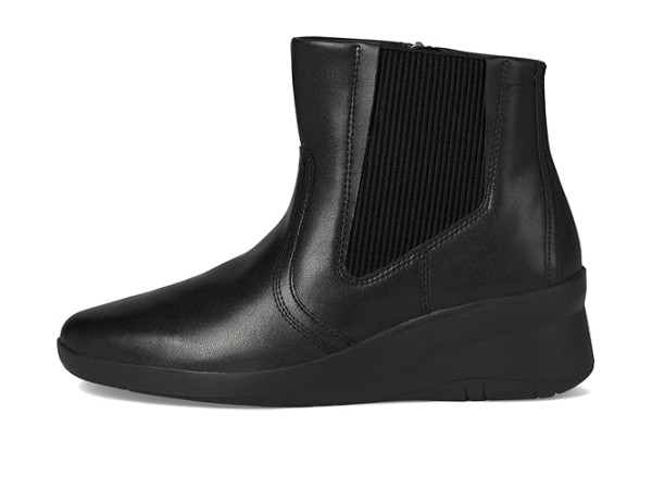 Clarks Suttyn Rae