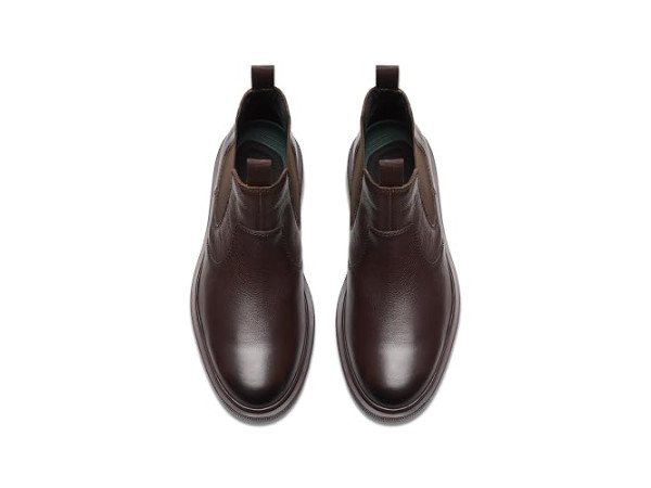 Clarks Burchill Up