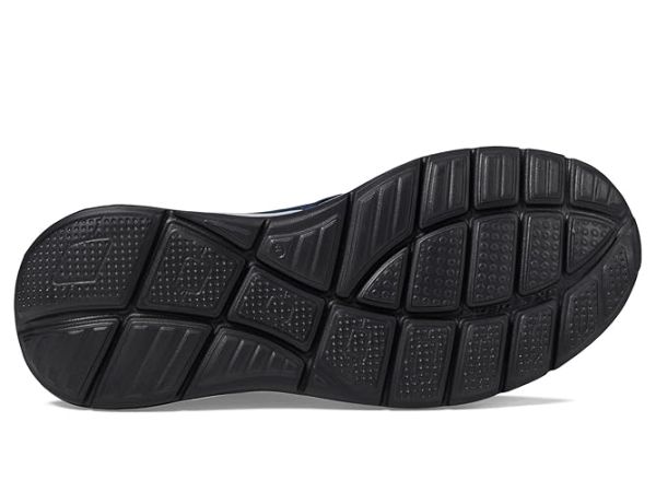 SKECHERS Equalizer 5.0 Drayze Hands Free Slip-In SKECHERS Equalizer 5.0 Drayze Hands Free Slip-In