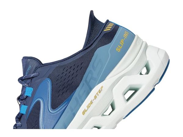 SKECHERS Glide-Step Altus Hands Free Slip-In