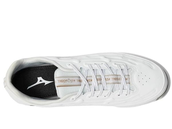 Mizuno 9-Spike Ambition 3 Baseball Cleats Mizuno 9-Spike Ambition 3 Baseball Cleats
