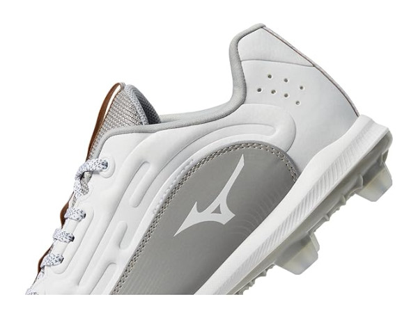 Mizuno Finch Elite 6 Low TPU Softball Cleats Mizuno Finch Elite 6 Low TPU Softball Cleats